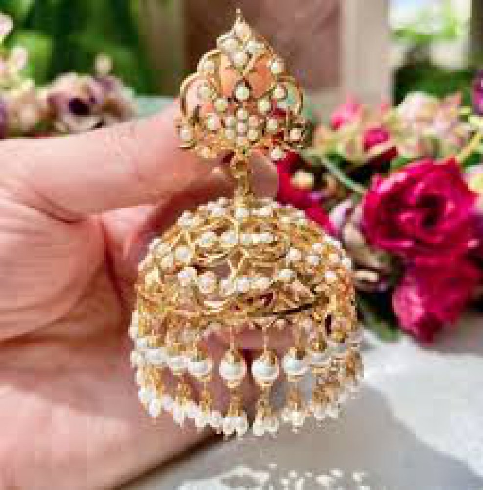 Pearl Jhumka