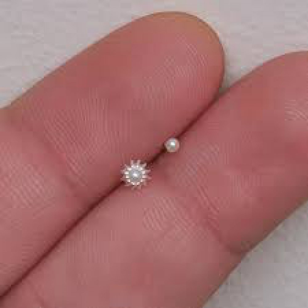 Pearl Nose Pin